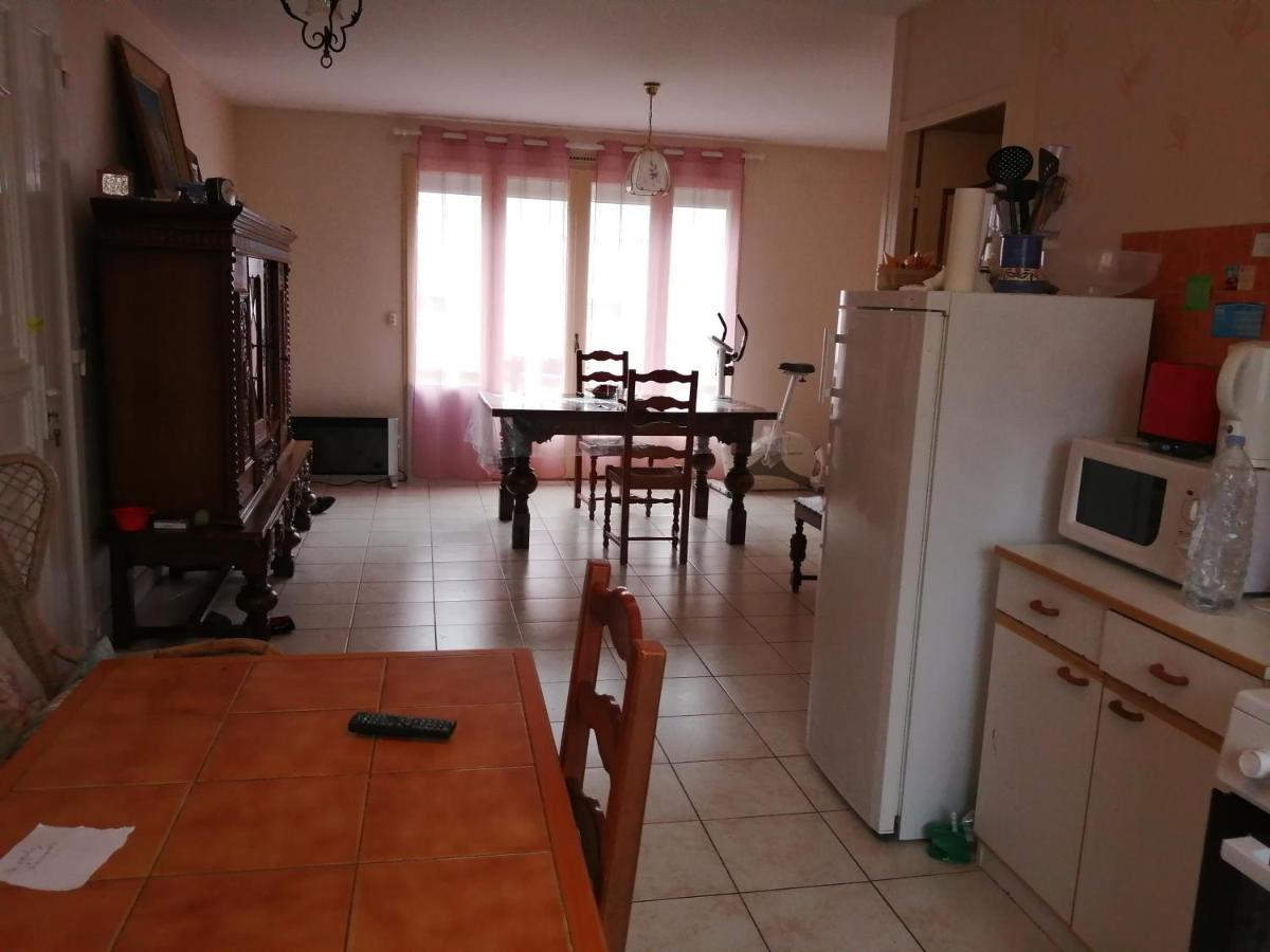 Bed and Breakfast La Pomponnette Bouresse Zewnętrze zdjęcie